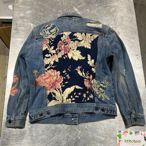 Vintage Guess Embroidered Art Denim Jacket (Women’s Size S)